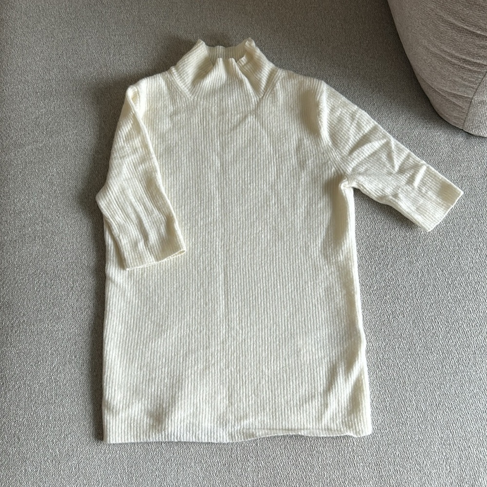 100% Merino Wool Ribbed Top - Picture 3 of 5